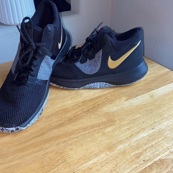 Nike Mens Shoes